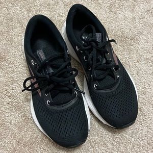 Women’s Brooks Signal 3 running shoes